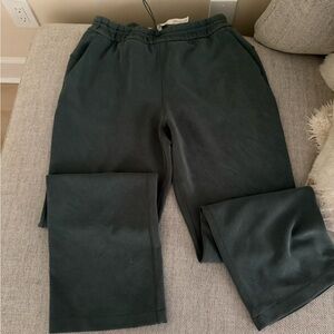 Lululemon Chic Dark Green Women's Straight Leg Pants